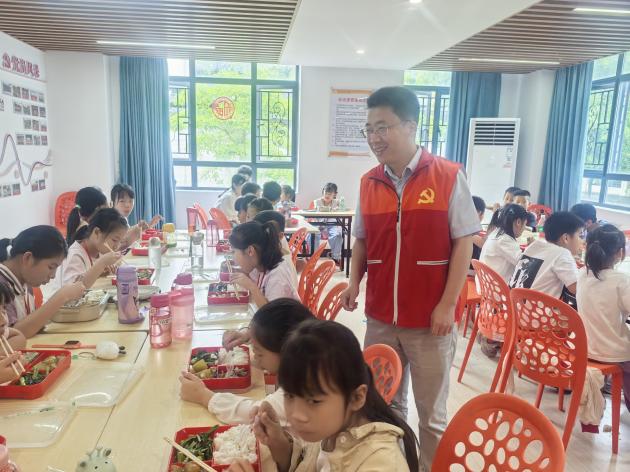 图片9.jpg 图片9.jpg